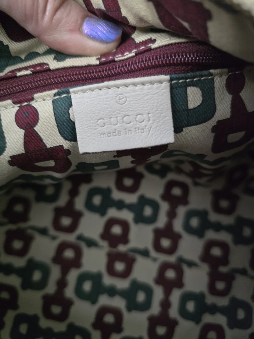 100% Authentic Gucci Cream Guccissima Leather Abbey D-Ring Tote - Picture 6 of 16